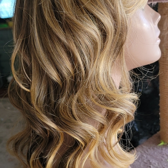 Long beautiful wig, for every Woman - Picture 3 of 5